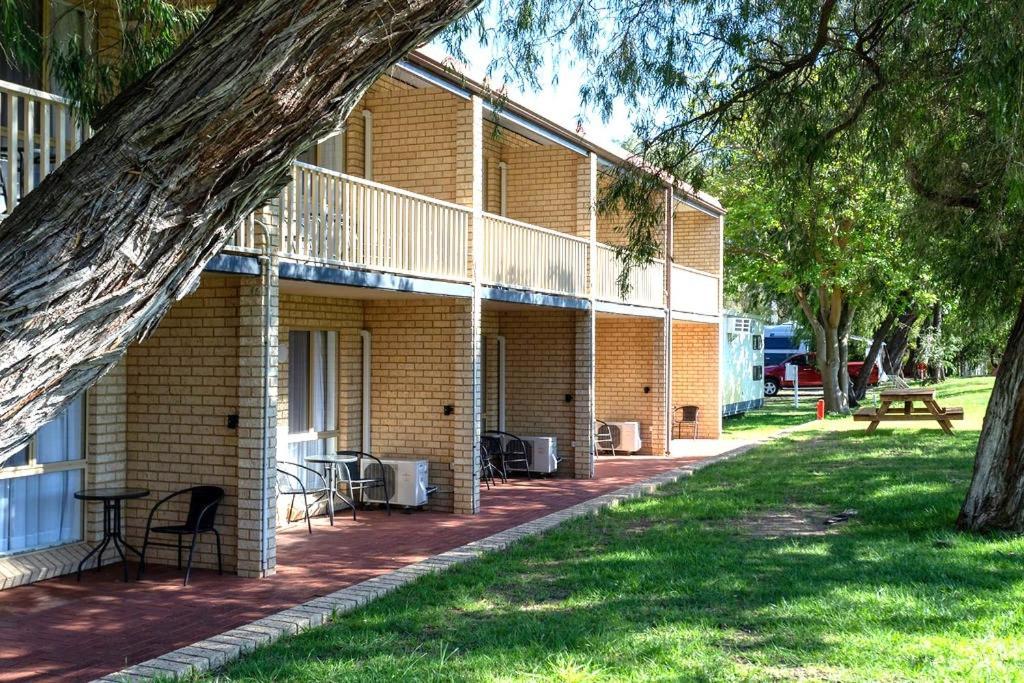Busselton Villas And Glamping Village Eksteriør bilde