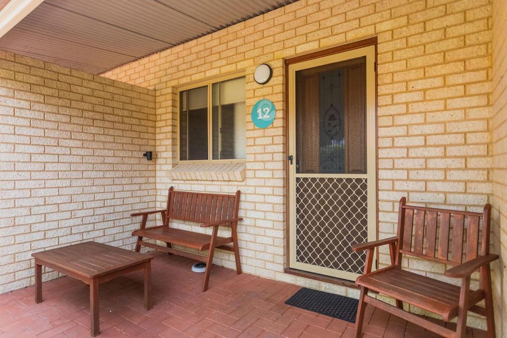 Busselton Villas And Glamping Village Eksteriør bilde