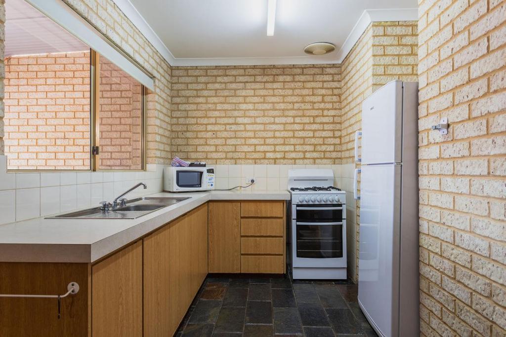 Busselton Villas And Glamping Village Eksteriør bilde
