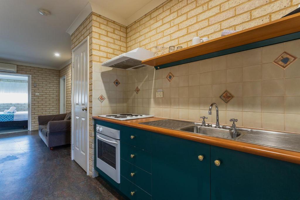 Busselton Villas And Glamping Village Eksteriør bilde