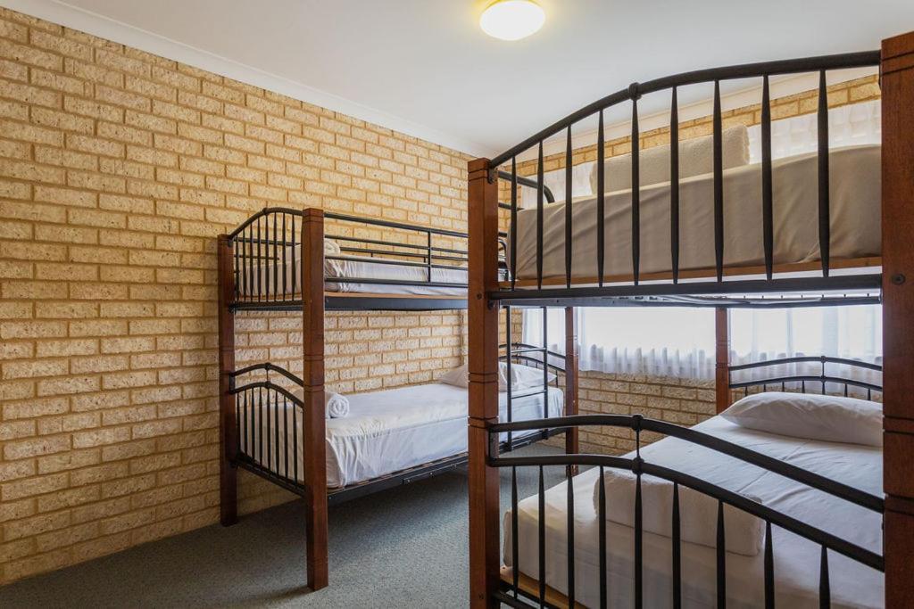 Busselton Villas And Glamping Village Eksteriør bilde